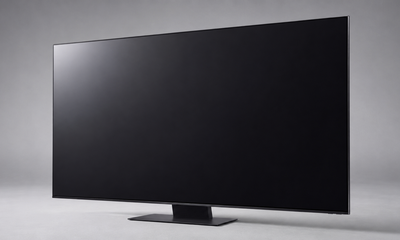 Samsung 65" QLED S90C - big screen, bigger price tag